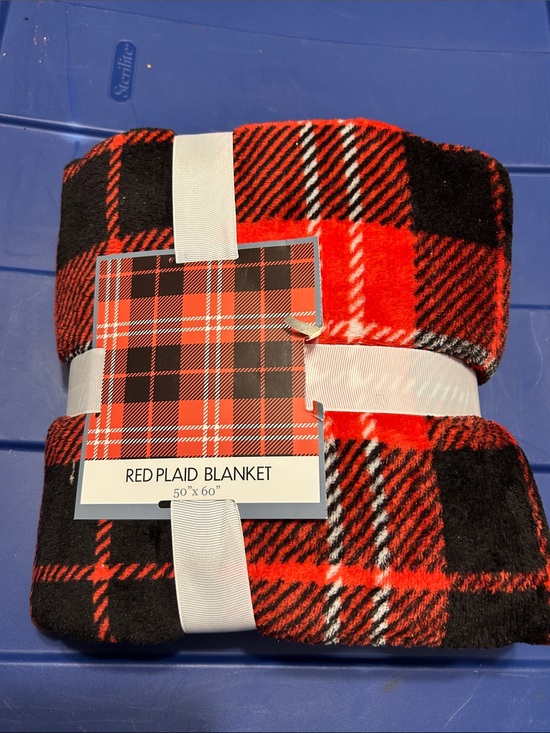 Red plaid blanket Other - Red Plaid Blanket - Cozy Red and Black Throw 50 by 60